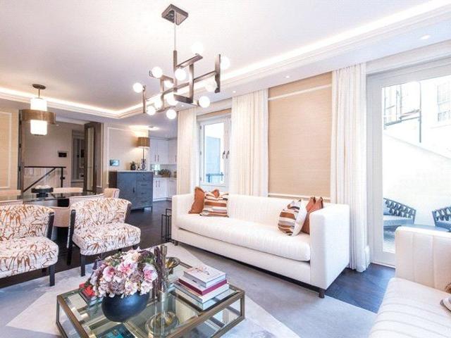 Apartment for rent in South Kensington, Greater London