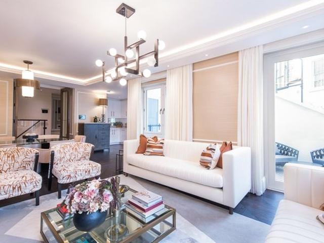 Apartment for rent in South Kensington, Greater London