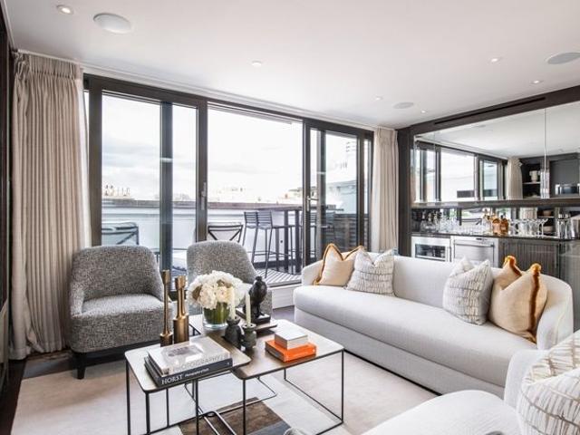 Apartment for rent in South Kensington, Greater London