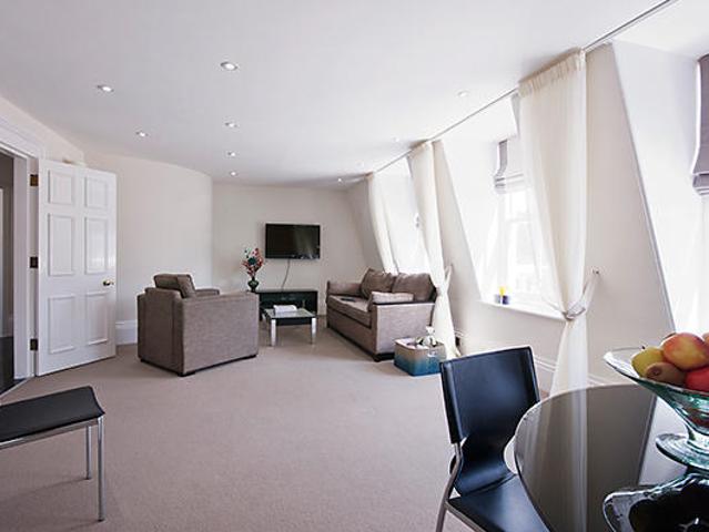 Apartment for rent in Royal Borough of Kensington and Chelsea, Greater London