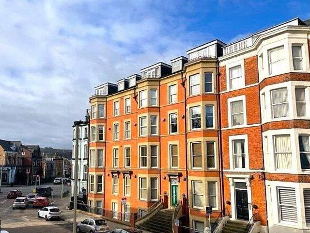 House for sale in South Cliff, Kepwick