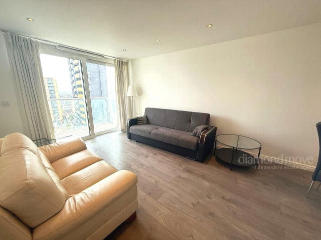 Apartment for rent in London Borough of Hounslow, Greater London