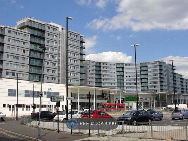 Apartment for rent in London Borough of Hounslow, Greater London