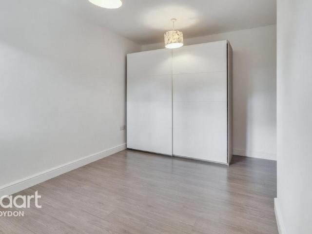 Apartment for rent in London Borough of Croydon, Selhurst
