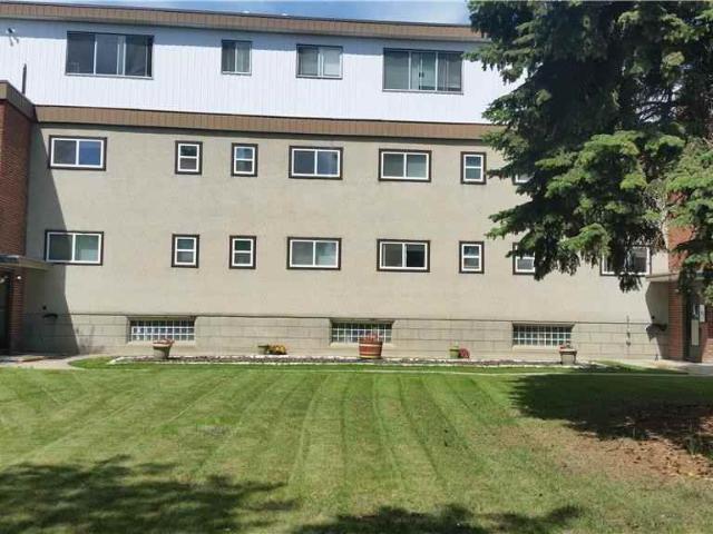 Apartment for rent in Wedgewood, Alberta