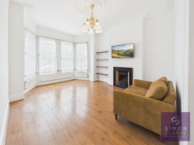 Apartment for rent in London Borough of Barnet, Greater London