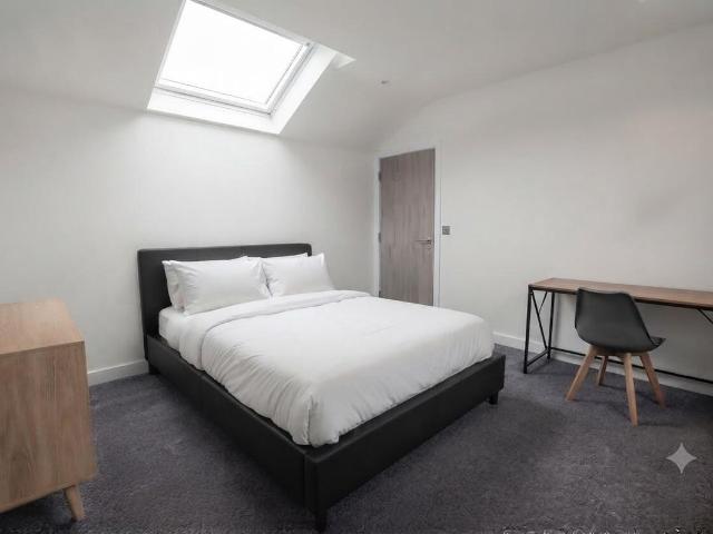 Room for rent in Holywell Estate, North Watford