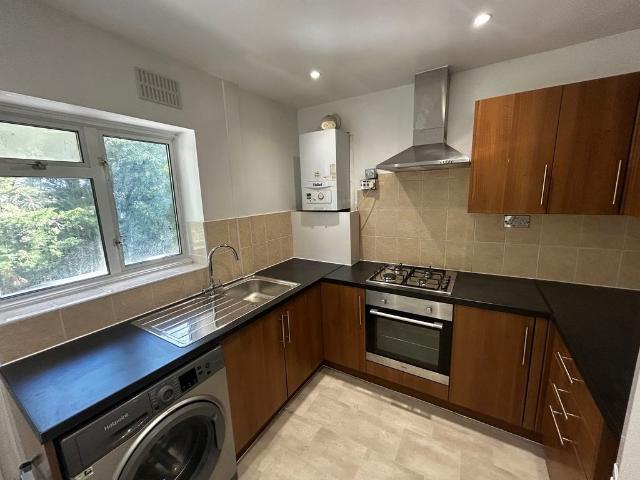 Apartment for rent in London Borough of Harrow, Greater London