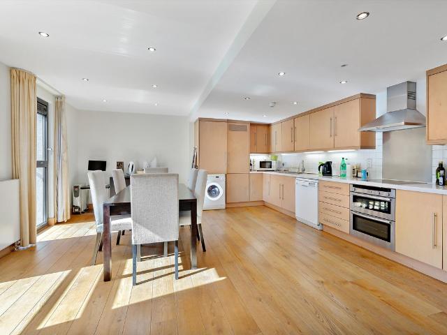 Apartment for rent in Knightsbridge, Greater London