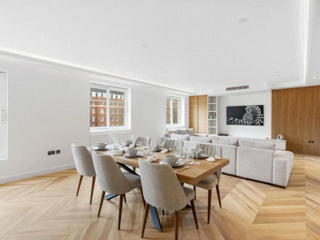 Apartment for rent in Knightsbridge, Greater London