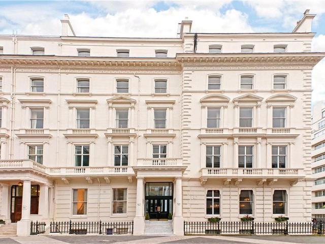 Apartment for rent in Knightsbridge, Greater London