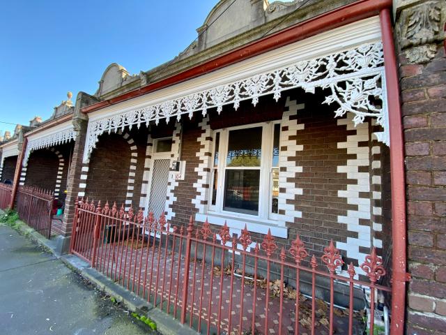 House for rent in Carlton North