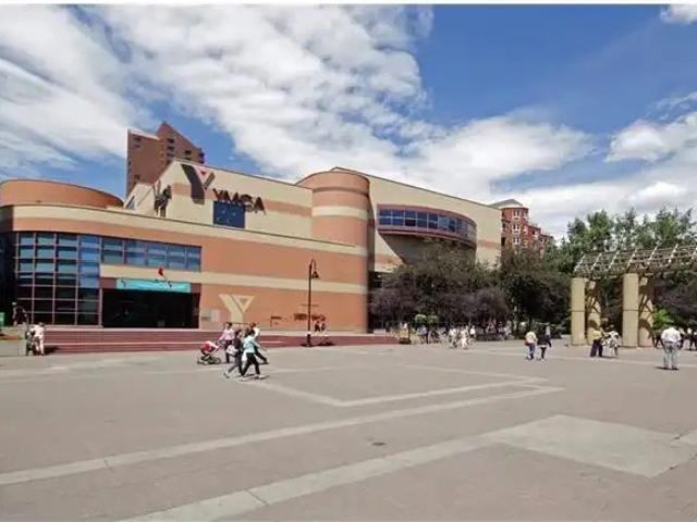Apartment for rent in Eau Claire, Calgary