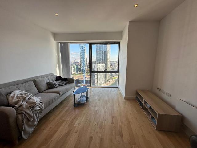 Apartment for rent in Calderstones