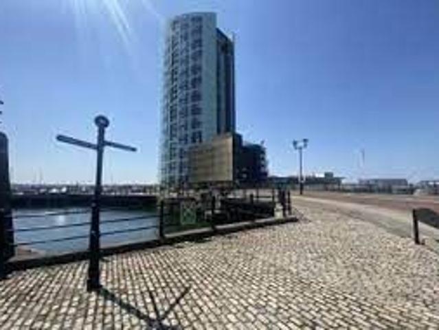 Apartment for rent in Calderstones