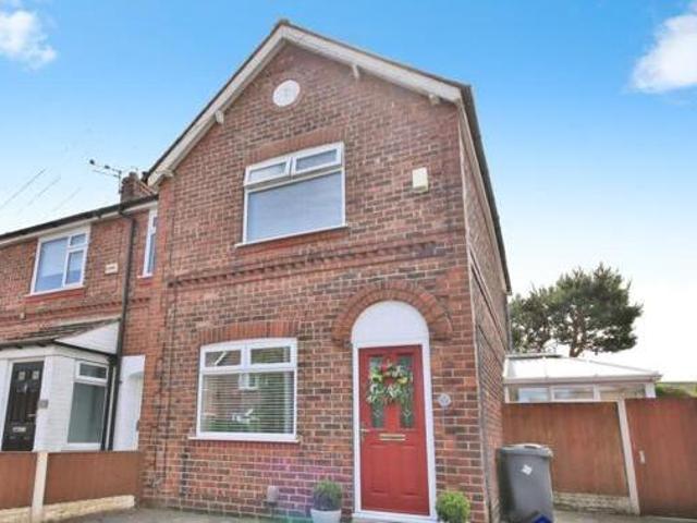 House for sale in Widnes