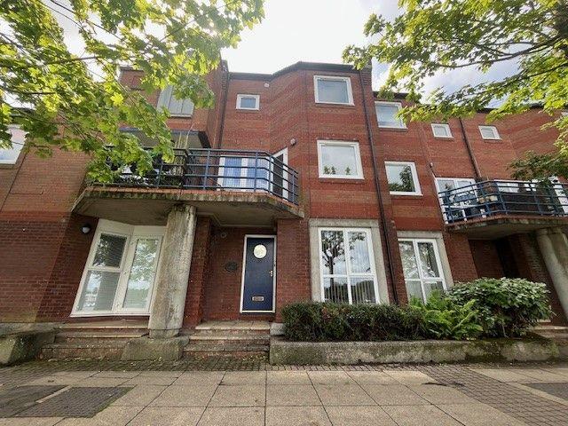 House for rent in Ashton-on-Ribble, Higher Bartle