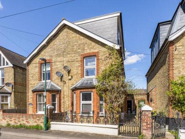 House for sale in Wooburn, Bourne End