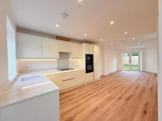 House for rent in Tricketts Cross, Ferndown
