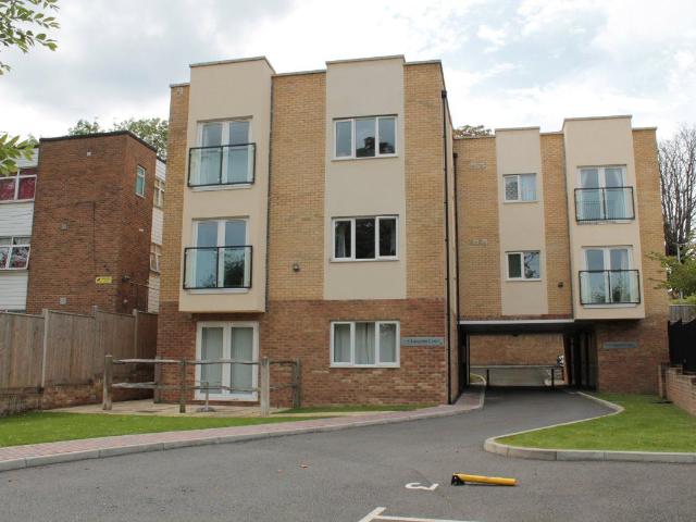 Apartment for rent in Red Hill, Surrey