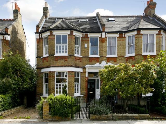 House for rent in London Borough of Merton, Greater London