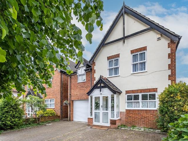 House for rent in Hampton Hill, Greater London