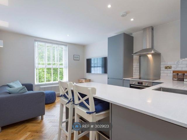 Apartment for rent in Bayswater, Greater London