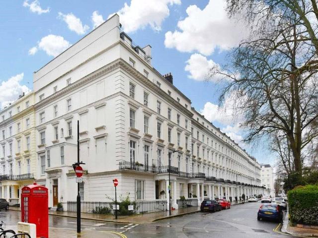 House for rent in Bayswater, Greater London