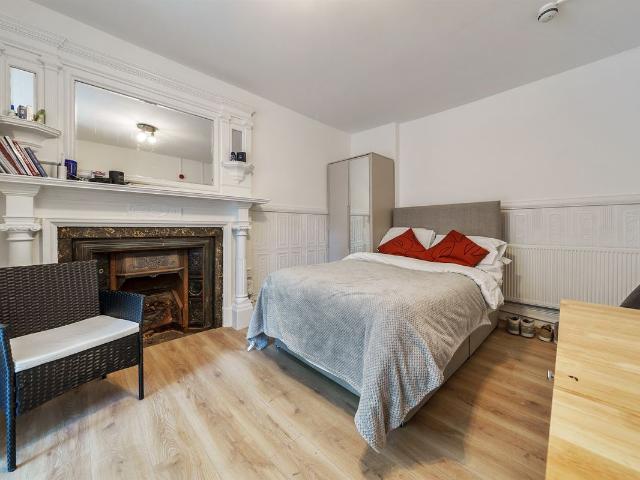Studio for rent in Bayswater, Greater London
