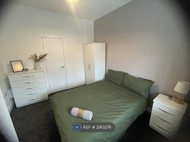 Room for rent in Potters Corner, East Midlands