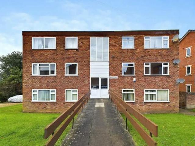 House for sale in New Bilton