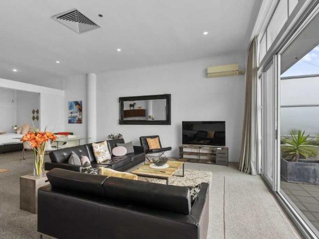 Apartment for rent in Princes Wharf, Auckland