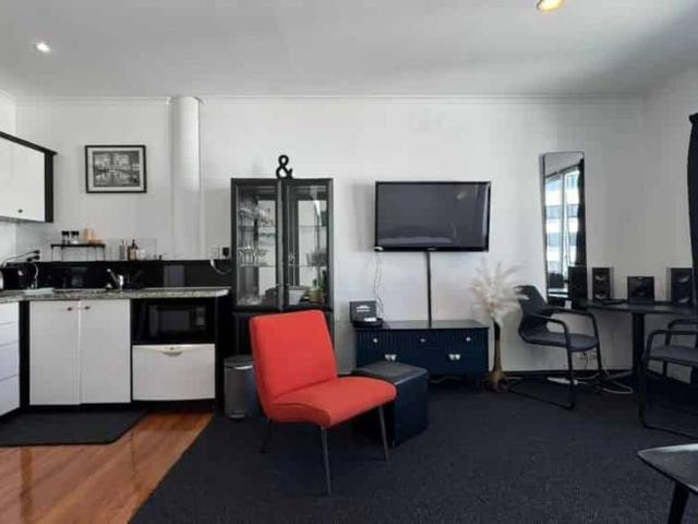 Property for rent in Auckland, Oroua County