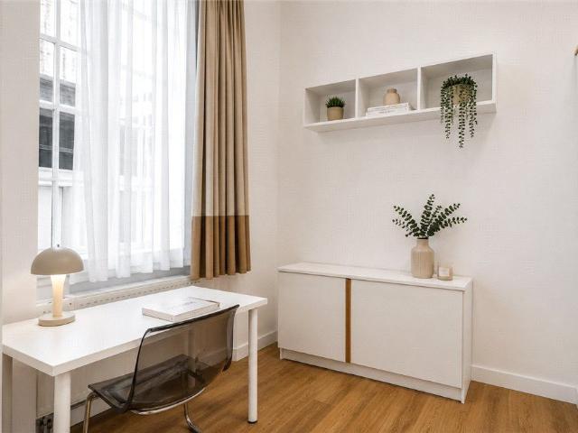Studio for rent in Earl's Court, Greater London