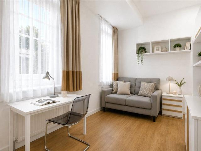Studio for rent in Earl's Court, Greater London