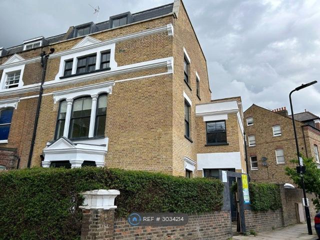 Studio for rent in Brownswood Park, Greater London