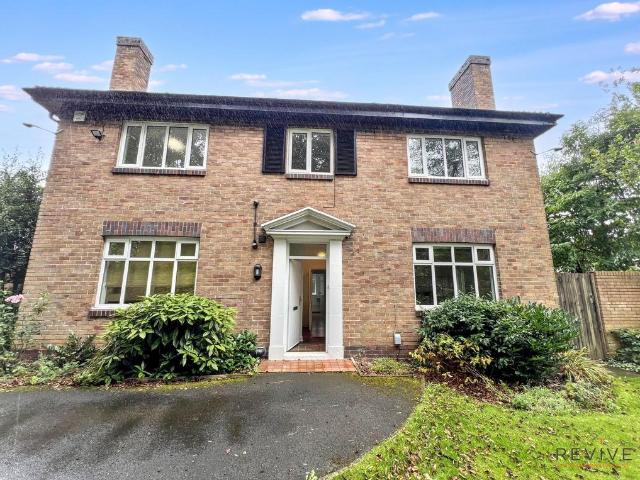 House for rent in Calderstones