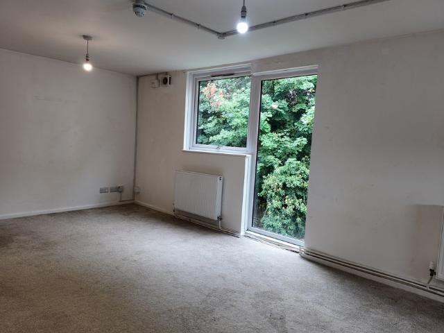 Apartment for rent in Brompton, Gillingham