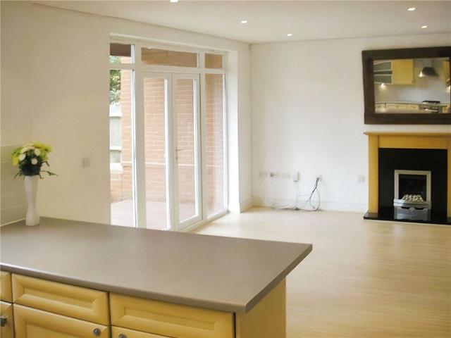 House for rent in Worplesdon, Westborough