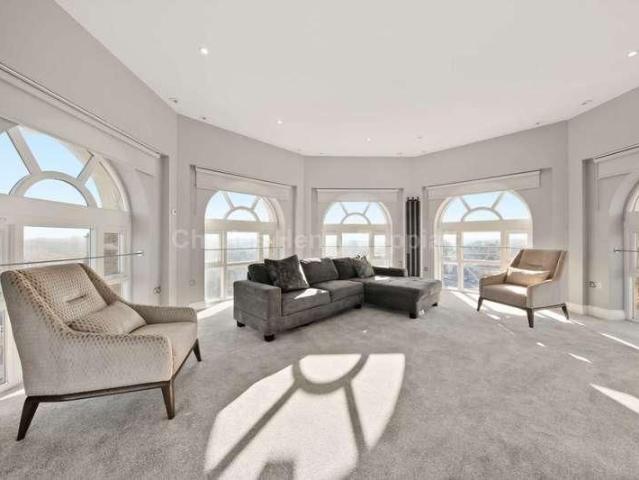 Apartment for rent in London Borough of Barnet, Greater London
