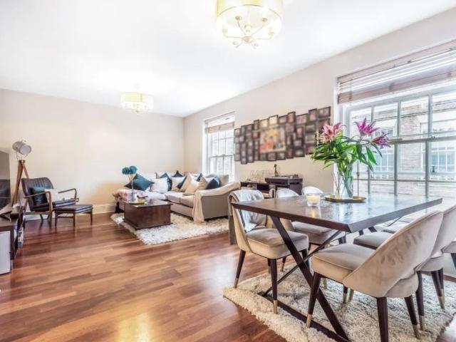 Apartment for rent in London Borough of Barnet, Greater London