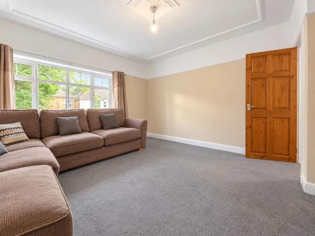 Apartment for rent in Branksome, Poole