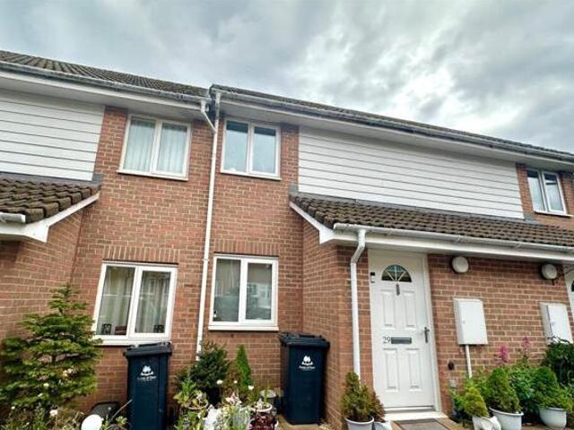 House for sale in Bromsberrow Heath, Gloucestershire