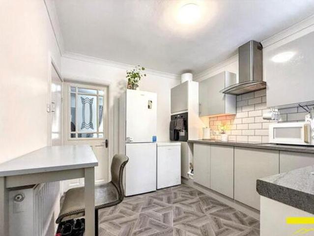 House for sale in Chase Terrace, Lichfield
