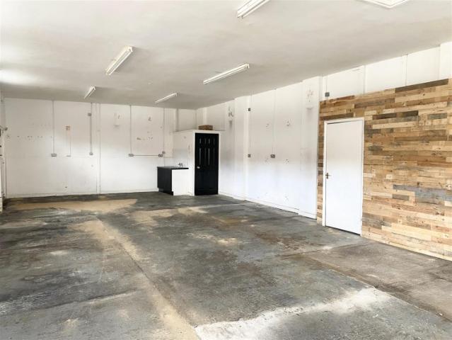 House for rent in Beamhurst, Staffordshire