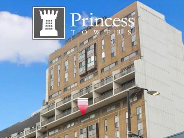 Apartment for rent in University District, Kingston