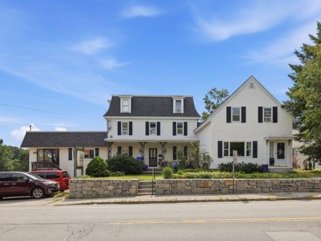 House for sale in Chelmsford, Massachusetts
