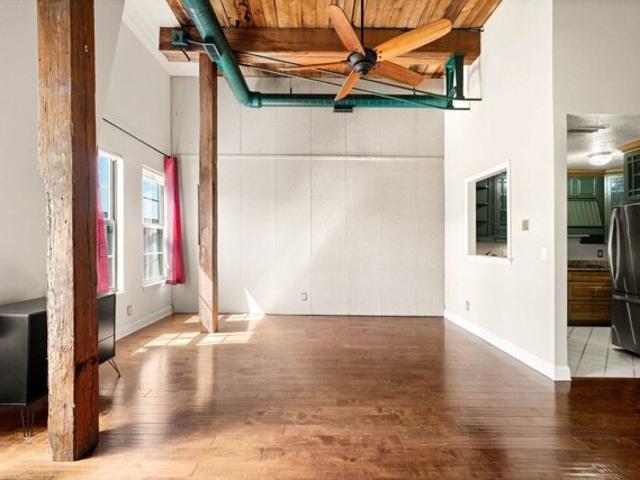 Condo for sale in Chelmsford, Massachusetts