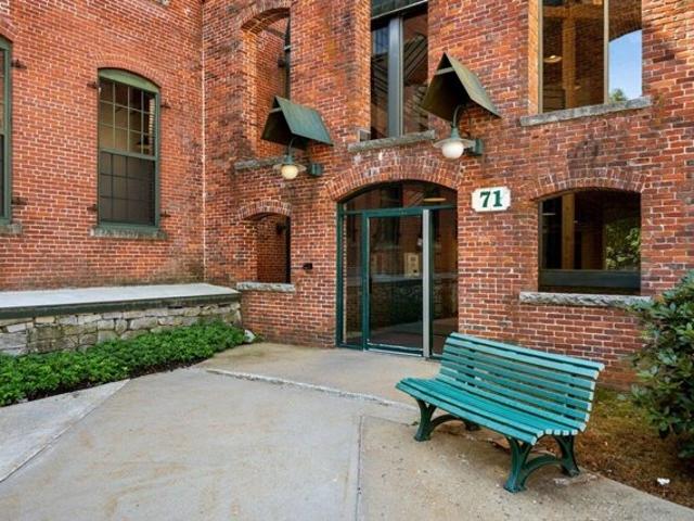 Condo for sale in Chelmsford, Massachusetts