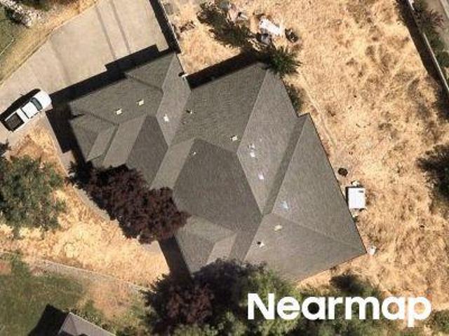 House for sale in Redding